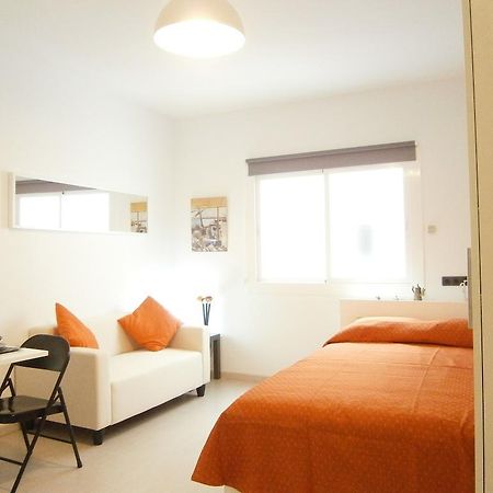 Marbel Apartments Barcelona Room photo