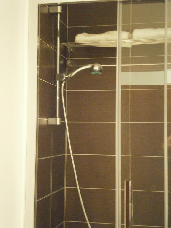 Marbel Apartments Barcelona Room photo
