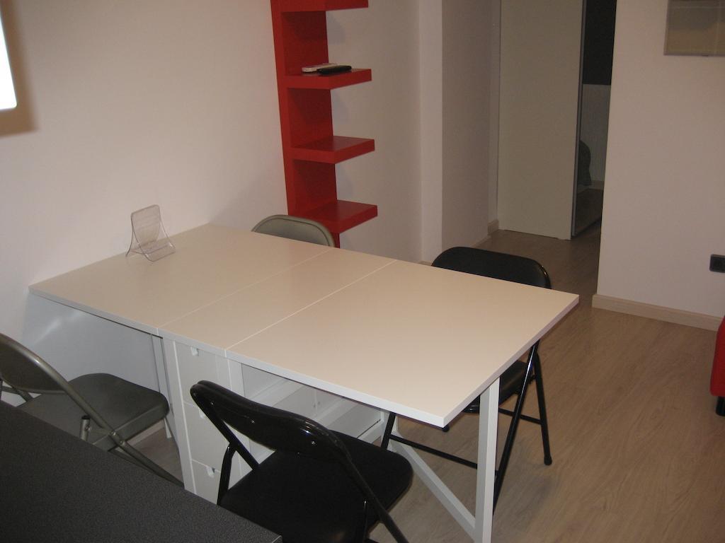 Marbel Apartments Barcelona Room photo